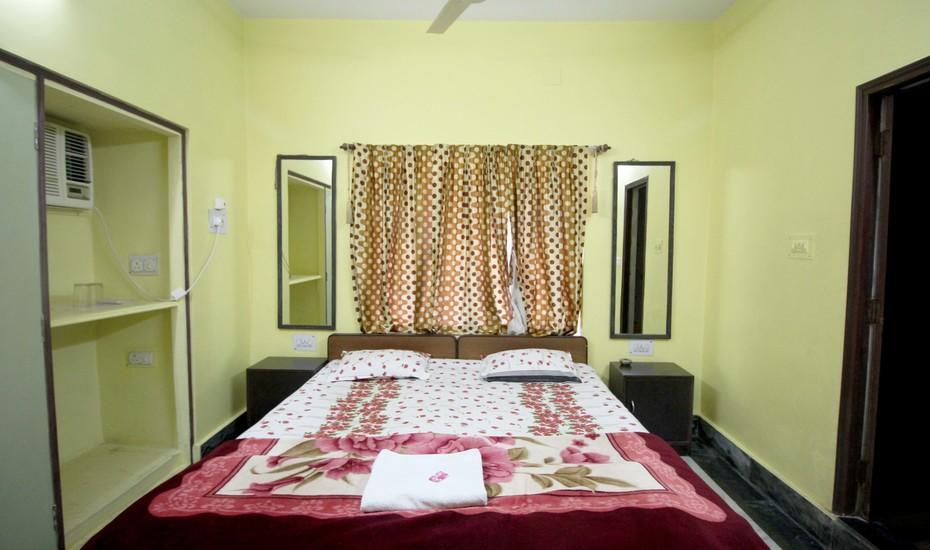 Kim Lawn Guest House Calcutta Buitenkant foto