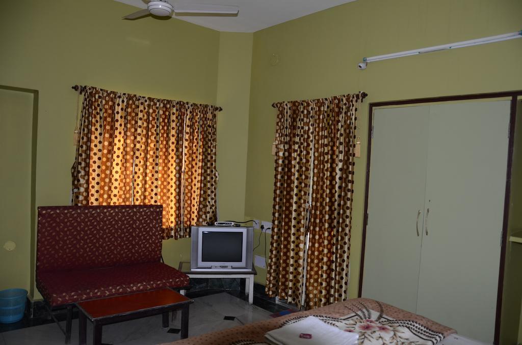 Kim Lawn Guest House Calcutta Kamer foto