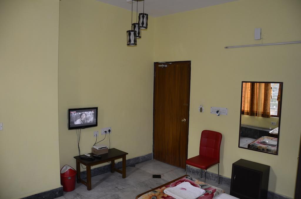 Kim Lawn Guest House Calcutta Buitenkant foto